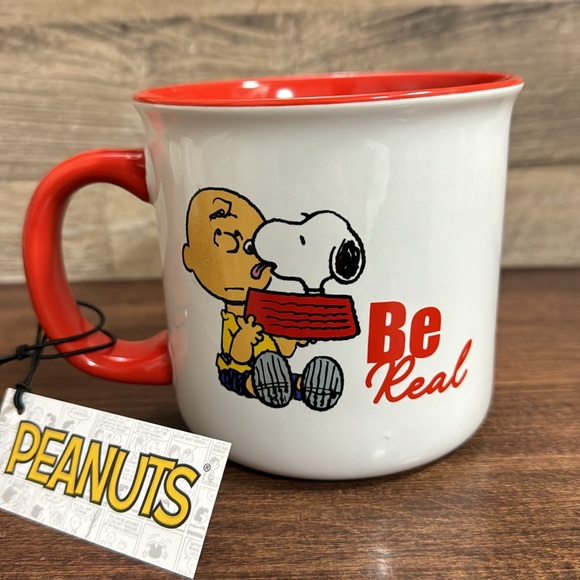 Super Cute Peanuts Charlie Brown & Snoopy Be Real Ceramic Mug - NEW - Picture 3 of 5